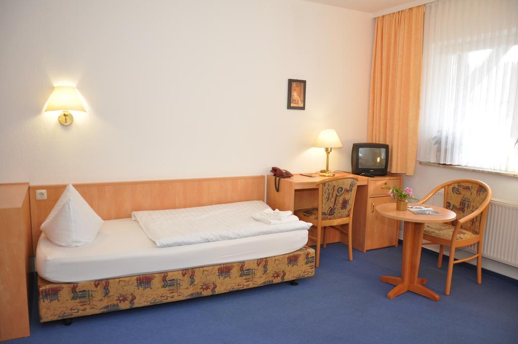 Pension Lindenhof Kromsdorf Номер фото